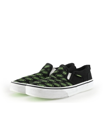 Vans Instappers Zwart 330715
 Maat 33
 