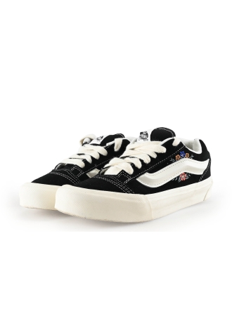Vans Sneakers Zwart 330901
 Maat 38
 