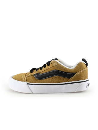 Vans Sneakers Bruin 330907
 Maat 35
 