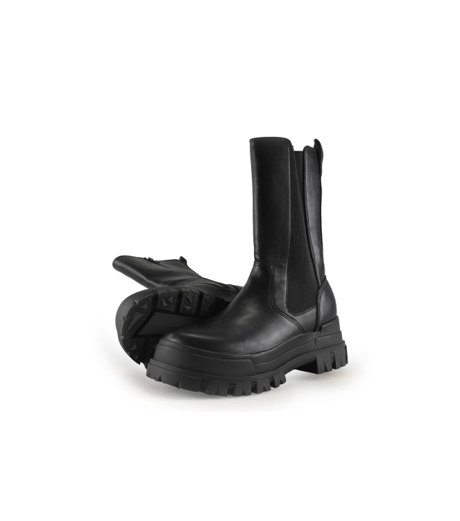 Buffalo Chelsea boots