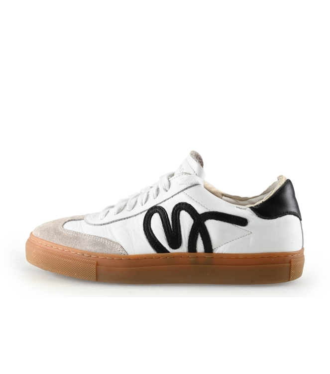 Manfield Sneakers