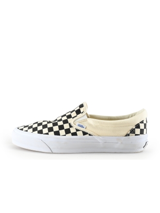 Vans Instappers Zwart 331505
 Maat 45
 