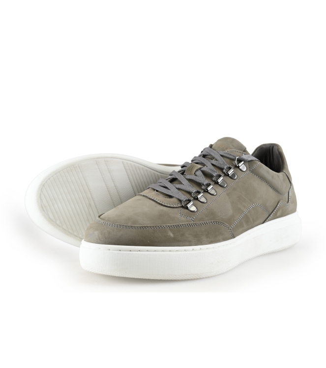 Manfield Sneakers