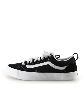Vans Sneakers Zwart 332536
 Maat 42½
 