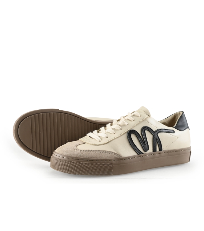 Manfield Sneakers