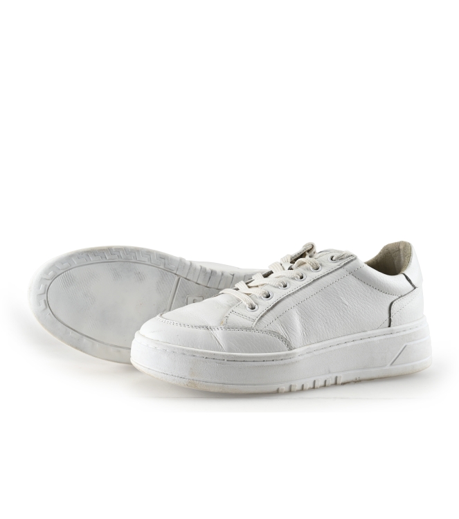 Manfield Sneakers