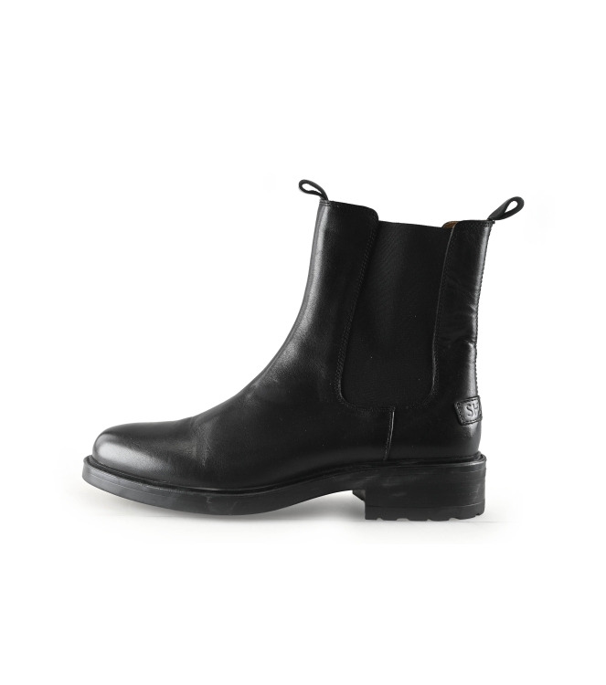 Nelson Chelsea boots
