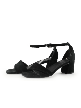 Manfield Sandalen Zwart 332835
 Maat 39
 