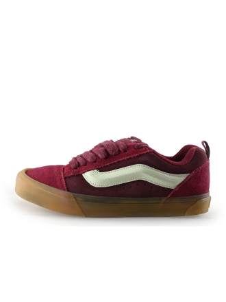 Vans Sneakers Rood 333385
 Maat 43
 