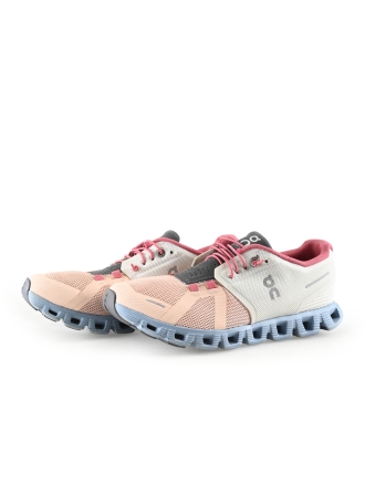 On Sportschoenen Wit 333493
 Maat 40½
 