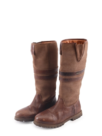 Travelin Sneeuwlaarzen Bruin 334167
 Maat 40
 