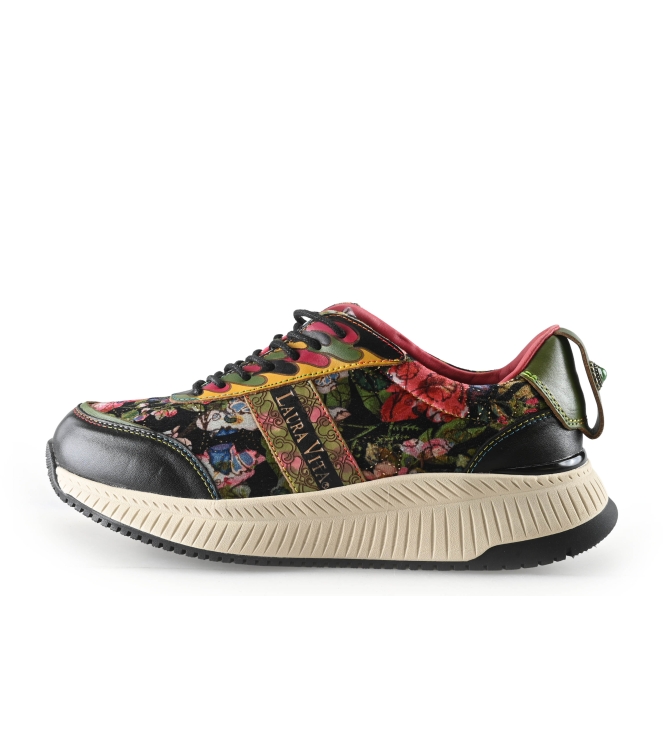 Laura Vita Sneakers