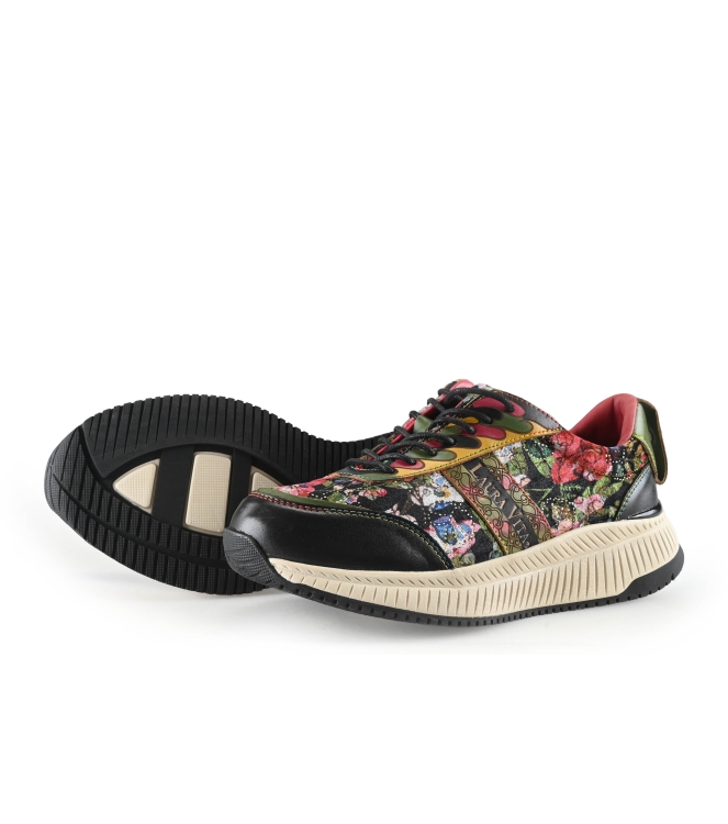 Laura Vita Sneakers