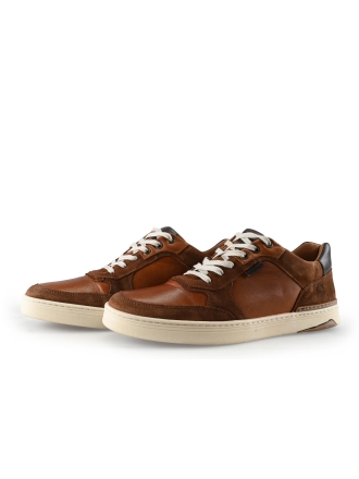 Travelin Sneakers Cognac 334635
 Maat 44
 