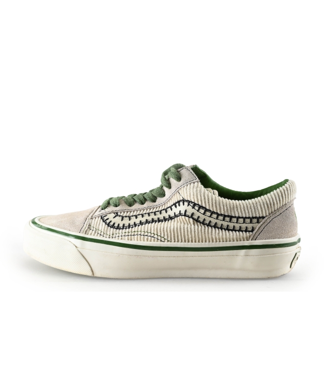 Vans Sneakers