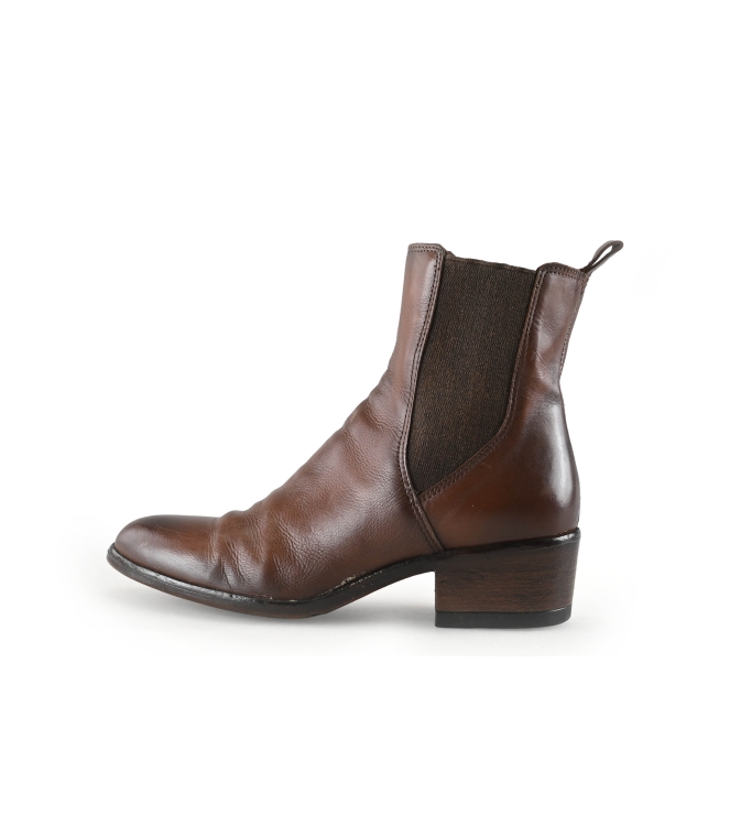 Gioia Chelsea boots