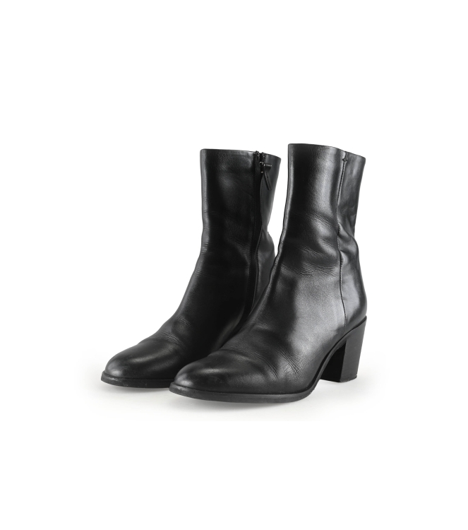 Julie Dee Enkellaarzen