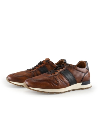 Daniel Kenneth Sneakers Cognac 335235
 Maat 44
 