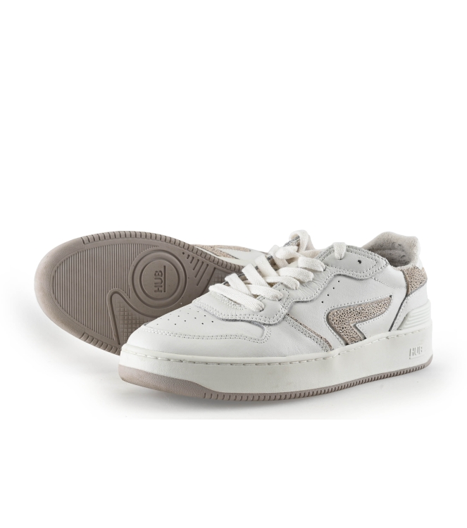 Hub Sneakers