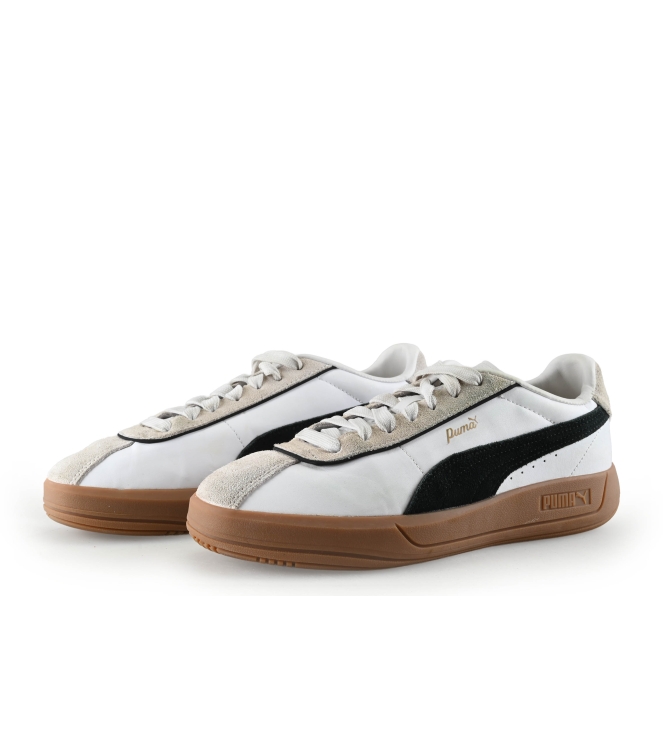 Puma Sneakers