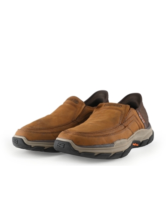 Skechers Instappers Bruin 337569
 Maat 45
 