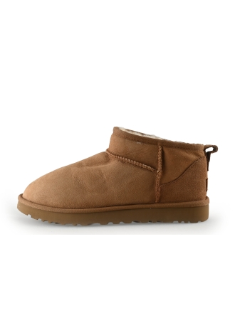 Ugg Enkellaarzen Bruin 338565
Maat 42
