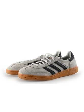 Adidas Sneakers Wit 338582
 Maat 40
 