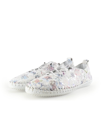 Justinreess England Sneakers Wit 339068
Maat 38