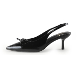La Strada Pumps