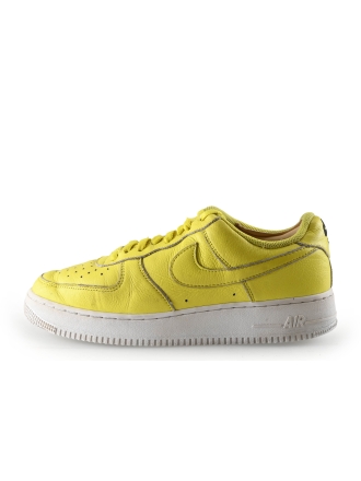 Nike Sneakers Goud 339888
 Maat 44
 