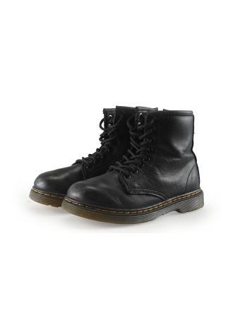 Dr. Martens Veterboots Zwart 340508
 Maat 28
 