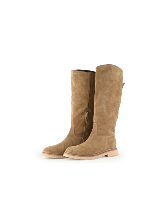 Ayana Laarzen Bruin 341132
 Maat 41
 