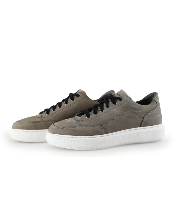 Manfield Sneakers