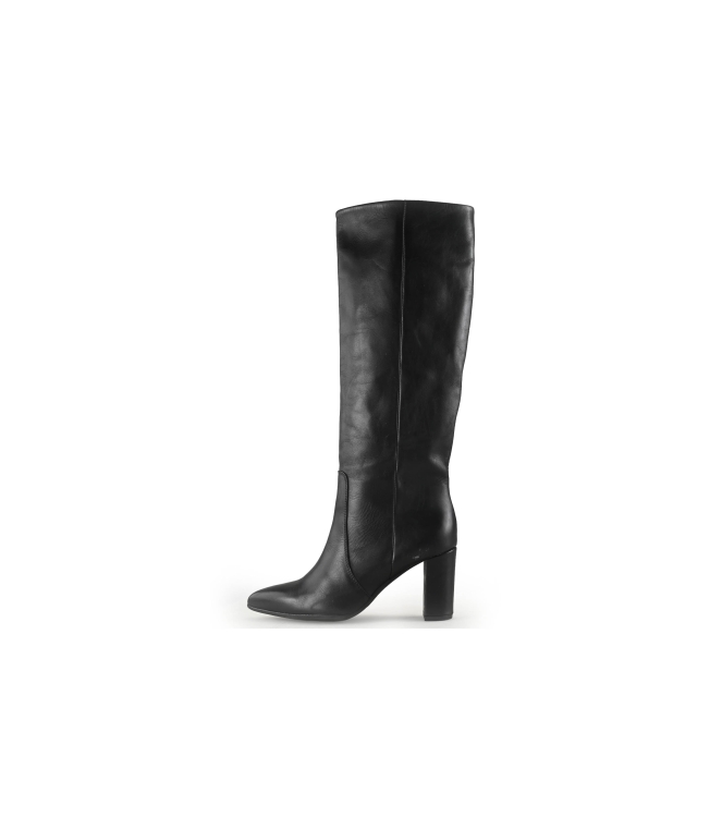 Stefano Lauran Laarzen