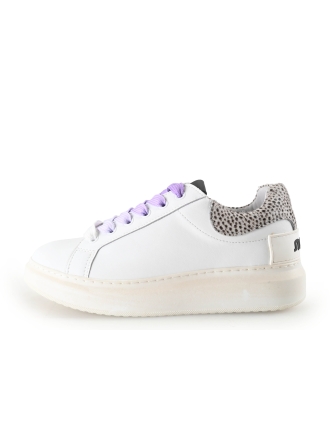 Maruti Sneakers Wit 342175
 Maat 38
 