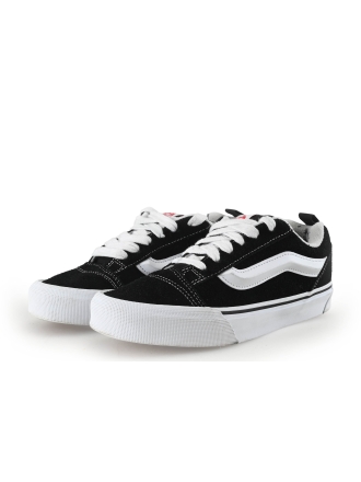 Vans Sneakers Zwart 342439
 Maat 37
 