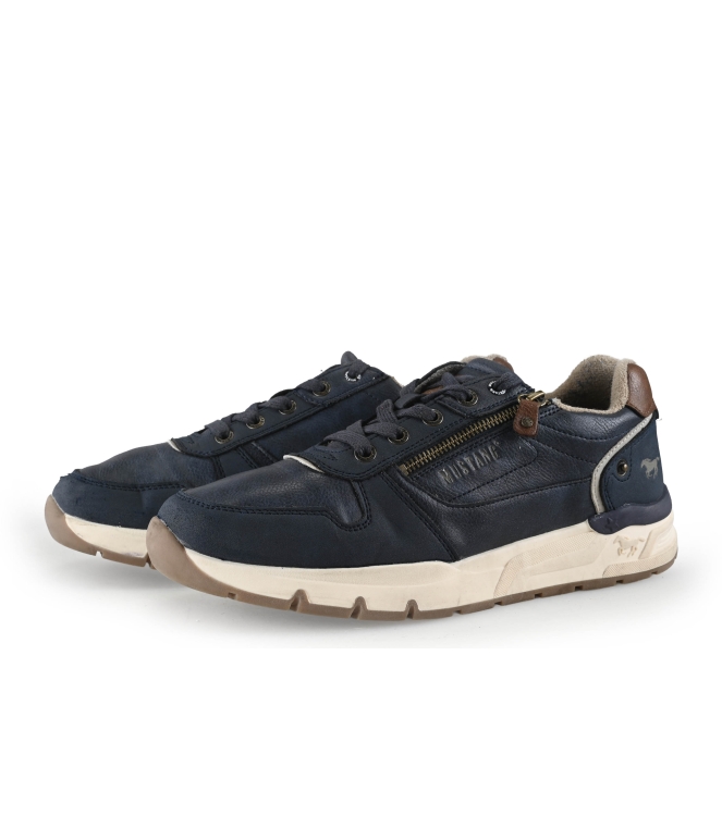 Mustang Sneakers
