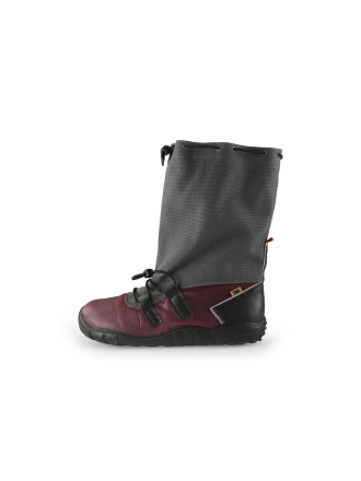 Koel Rood 342910
 Maat 39
 