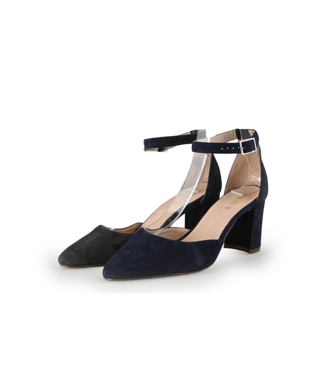 Notre-V Pumps