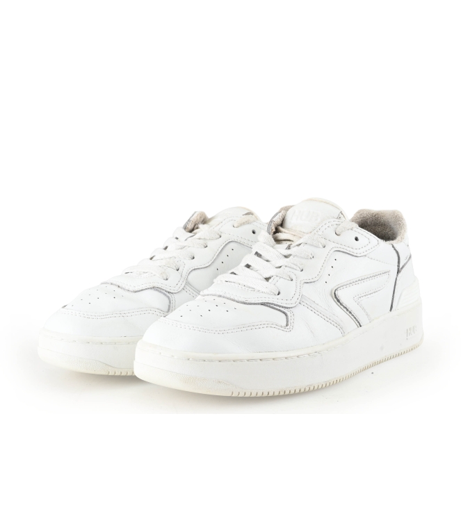 Hub Sneakers