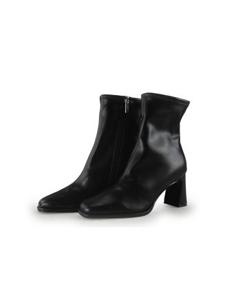 Steve Madden Enkellaarzen Zwart 343437
 Maat 39
 