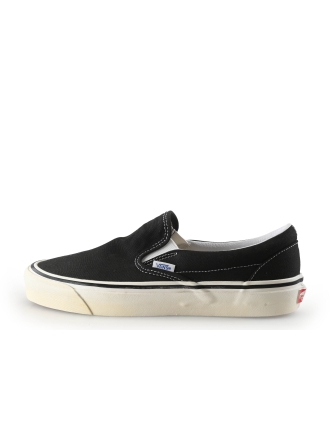 Vans Instappers Zwart 346298
 Maat 42
 