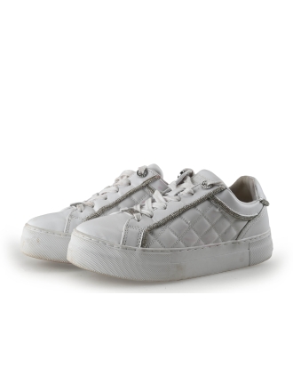 Guess Sneakers Wit 347177
 Maat 38
 
