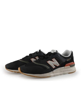 New Balance Sneakers Zwart 347663
 Maat 43
 