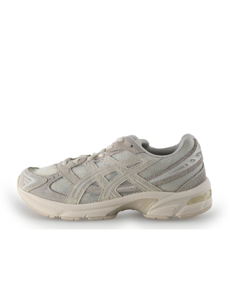 Asics Sneakers Wit 348102
 Maat 39
 