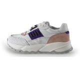 Giga Sneakers