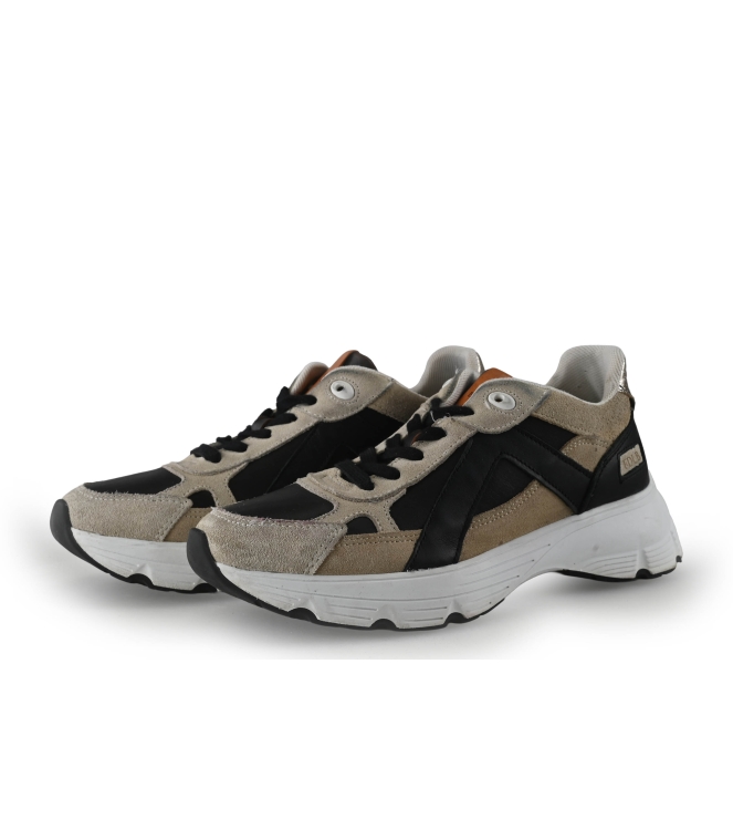 Fred de La Bretoniere Sneakers