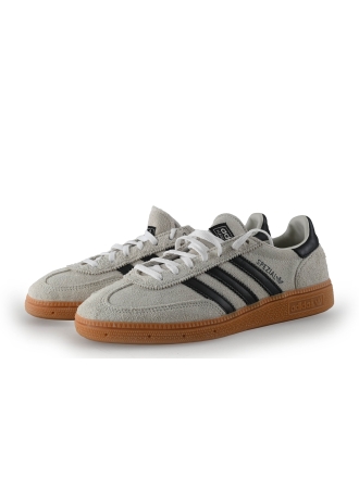 Adidas Sneakers Wit 348638
 Maat 39
 