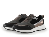 AQA Sneakers