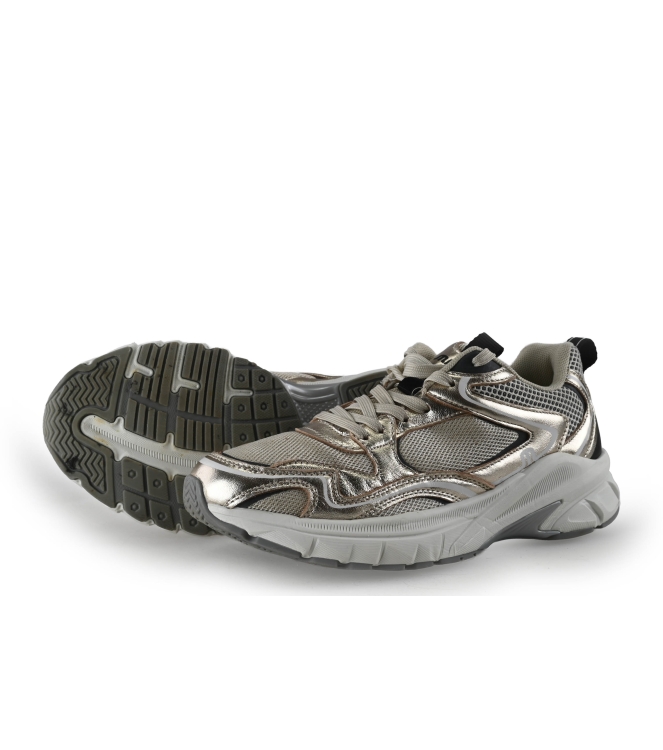 Maruti Sneakers
